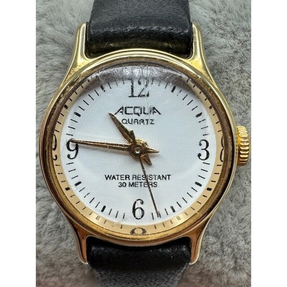 Ladies Acqua Gold Tone‎ Water Resistant Quartz Watch New Battery - Picture 1 of 15